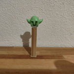 Pez Yoda used