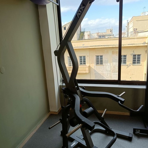 Leverage ATX fitness machine like new