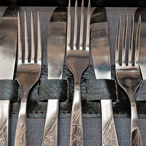 Vintage Russian cutlery set in case, new