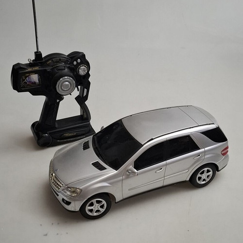 Τηλεκατευθυνόμενο αυτοκίνητο Mercedes Benz ML Class σαν καινούργιο, κλίμακα 1:14