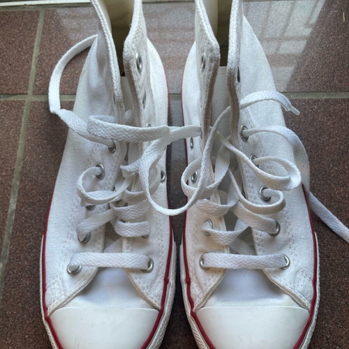 All Star White Kids Boots Like New, Size 35