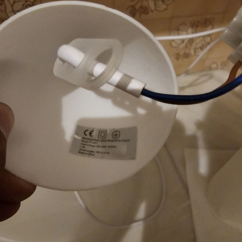 White pendant lamp with E27 socket, new