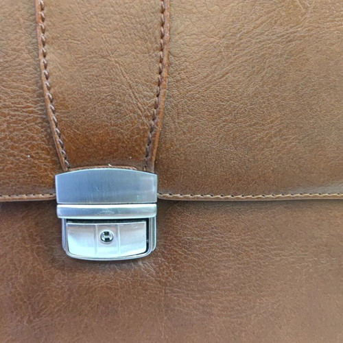 Leather briefcase new, brown tan