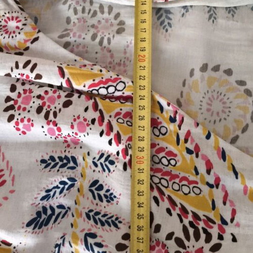 SheX wrap dress like new, colorful summer fabric with tassels