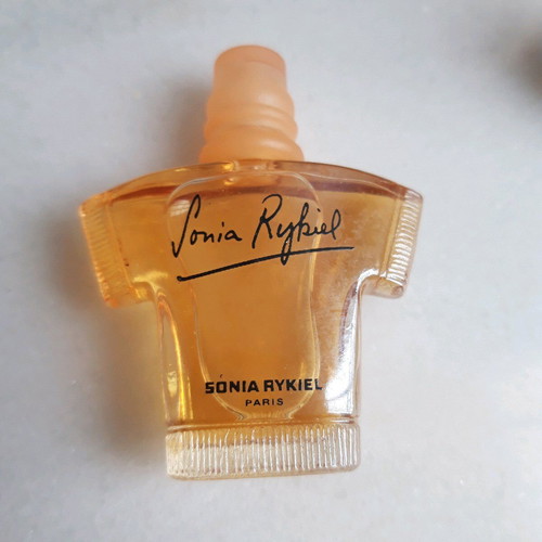 Set of used perfume miniatures