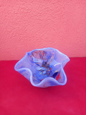Glass bowl