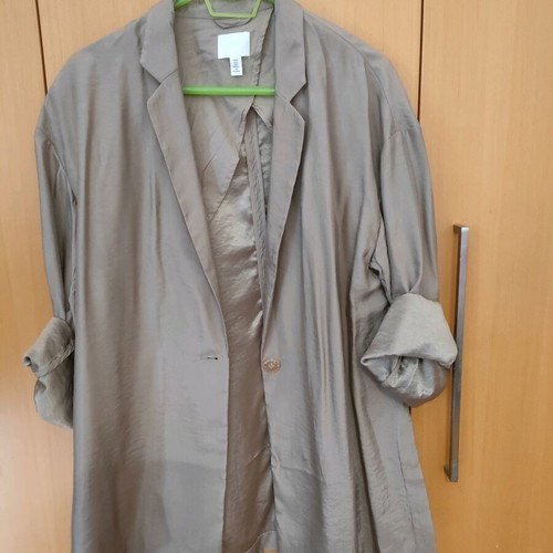 H&M satin jacket like new, size S, beige brown