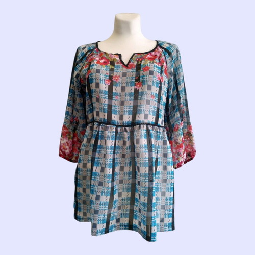 Summer thin blouse size M-L like new, multicolored