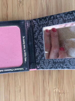 The Balm Blush Down Boy unused, discontinued in Greece