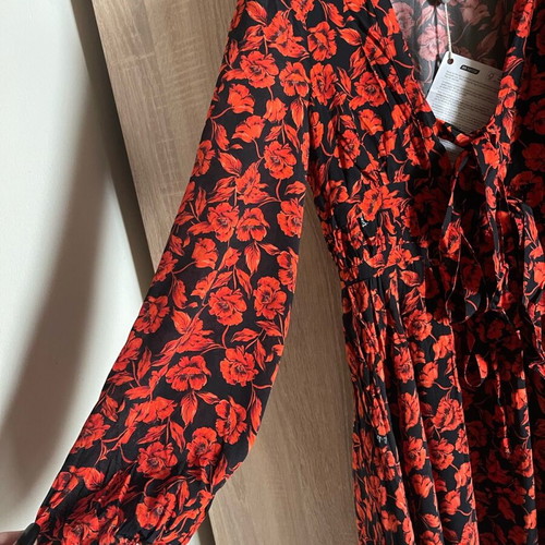 Pinko dress new, black and red, size small