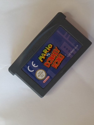 Mario vs Donkey Kong GBA game like new, European edition