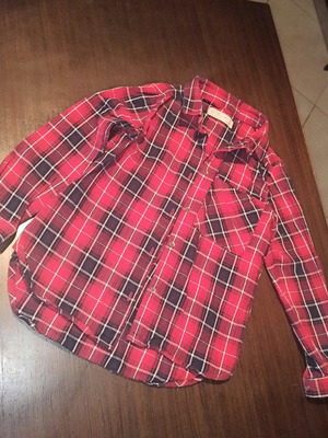 Zara kids plaid shirt for 7 years like new, black and red
