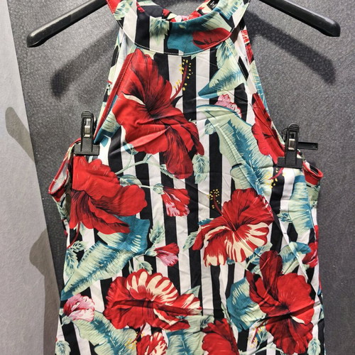 Shein Tropical Print Halterneck Top new, size M