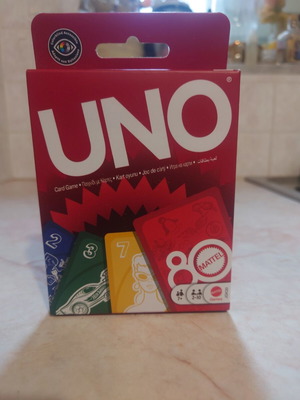 Uno Mattel 80th Anniversary Ruby Red board game like new