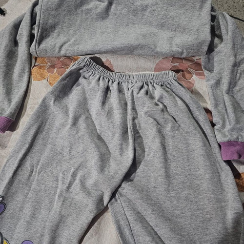 Minions girls' winter pajamas used, size 11-12, gray and purple