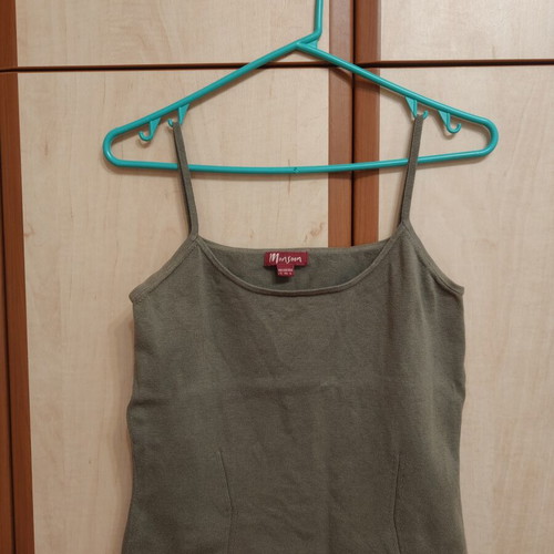 Monsoon women's top like new, size Large, olive green