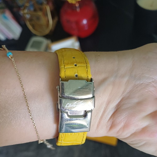 Chronotech Prisma women's wristwatch, used, yellow strap