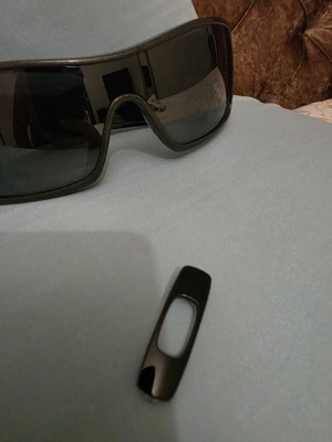 Oakley Batwolf sunglasses
