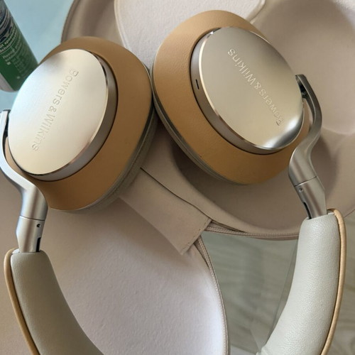 Bowers & Wilkins PX8 wireless headphones used