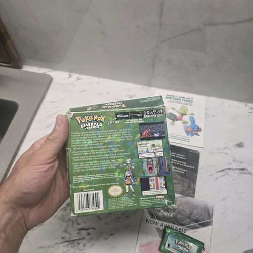 Pokemon Emerald used CIB USA Edition