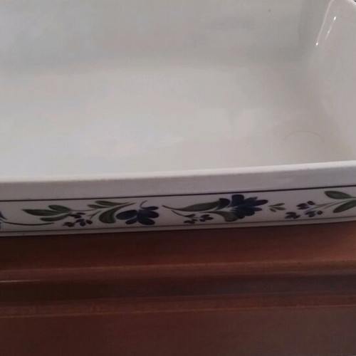 Heat-resistant baking dish used 30x25x7cm with blue design
