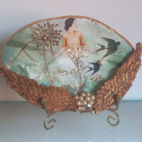 Decorative shell with decoupage techniques 16×14 cm new
