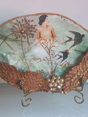 Decorative shell with decoupage techniques 16×14 cm new