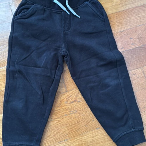 Set of 6 boys' sweatpants like new, multicolor
