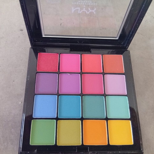Makeup set new with NYX, Ushas, MUA, Sheglam palettes, Korres concealer, red lipstick