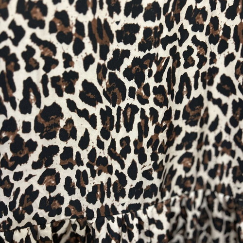 Polyester leopard print dress new, puff sleeves, smock style