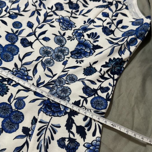 Mini dress H&M like new, white and blue floral