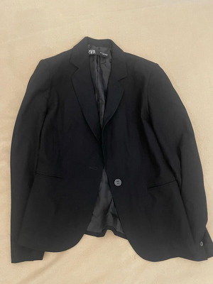 Zara women's jacket used, size 42
