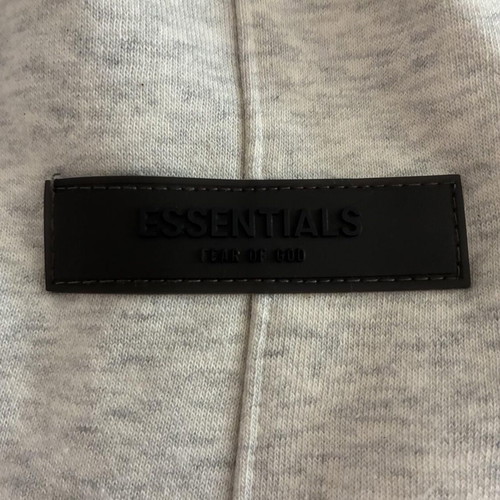 Essentials Fear of God Fog light oatmeal shorts, size medium
