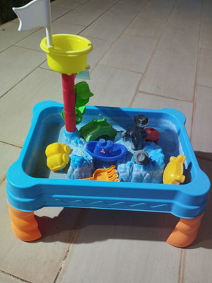 Water table used, 2 years old, ideal for very young children