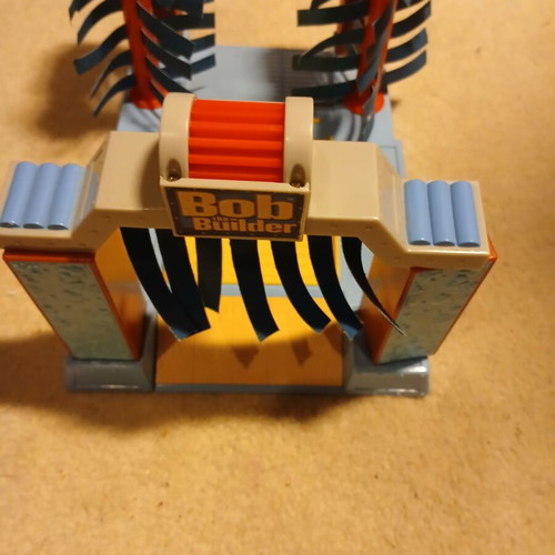 Bob The Builder Magnetic Click Bricks Blocks Car Wash Set used