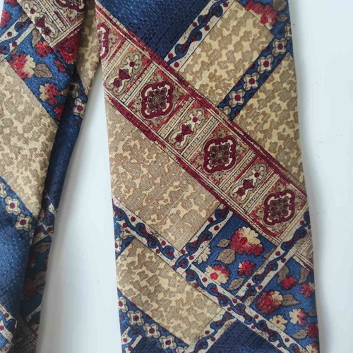 Vintage tie classic 70s pattern like new, multicolored