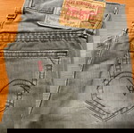  Levis 907 jeans