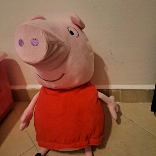 Peppa Pig medium size like new