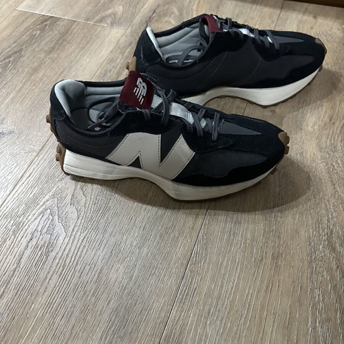 New Balance 327 sneakers size 38, black