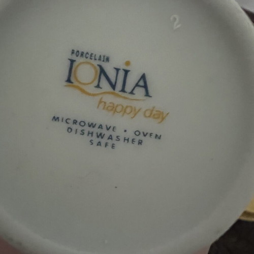 Ionia Ellas coffee set 6 saucers 5 demitasse cups Happy Day series like new