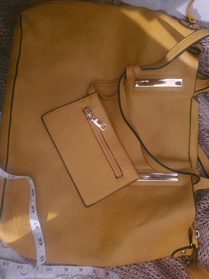 Shoulder bag new with mustard pouch