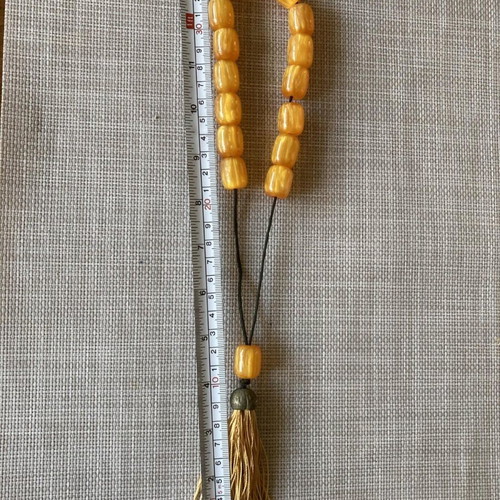 Plastic komboloi like new