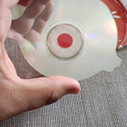 Olympiacos 75 Years Collectible CD like new