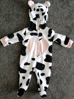Baby jumpsuit 3-6 months like new, cow print