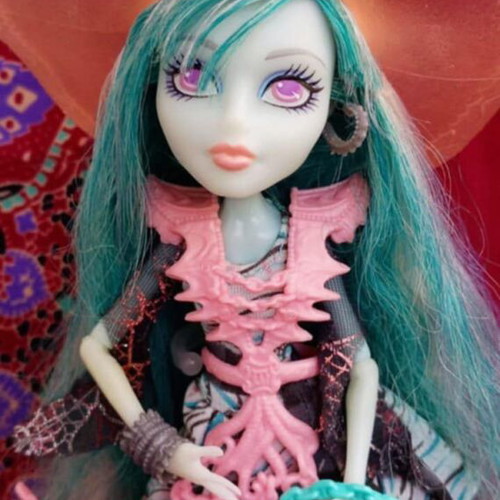 Κούκλα Monster High Vandala Doubloons σαν καινούργια από τη σειρά Haunted