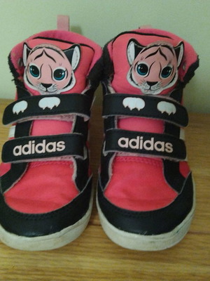 Adidas μποτάκια μεταχειρισμένα ν26 για κορίτσι