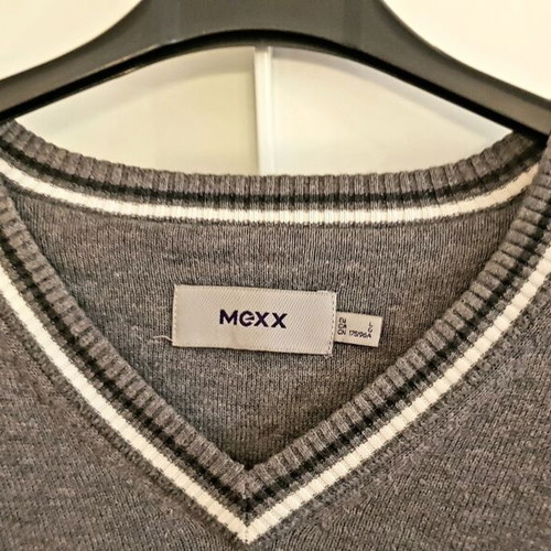 Mexx Fashion men's sweater gray V-neck Large like new