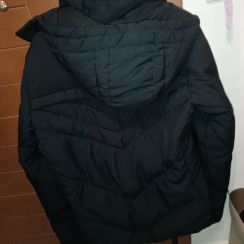 Adidas women's down jacket medium used, black