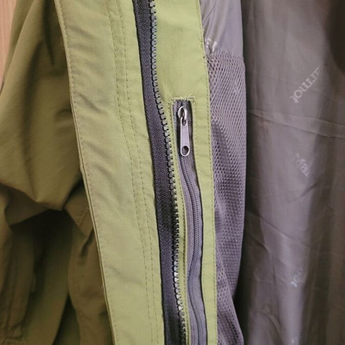 Marmot waterproof membrain hiking jacket with hood, large