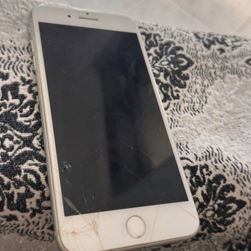 Iphone 8 Plus used with cracked front glass, 64GB, silver